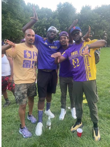 Spring 2023 Lineage photograph 14